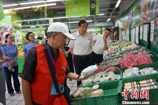 水果百货批发市场，繁荣的商贸景象与深入人心的品质追求